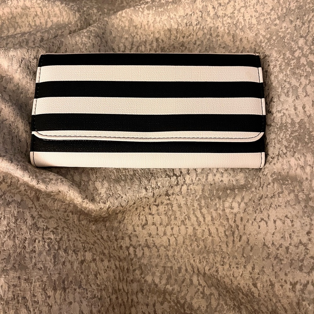KUT Wallet